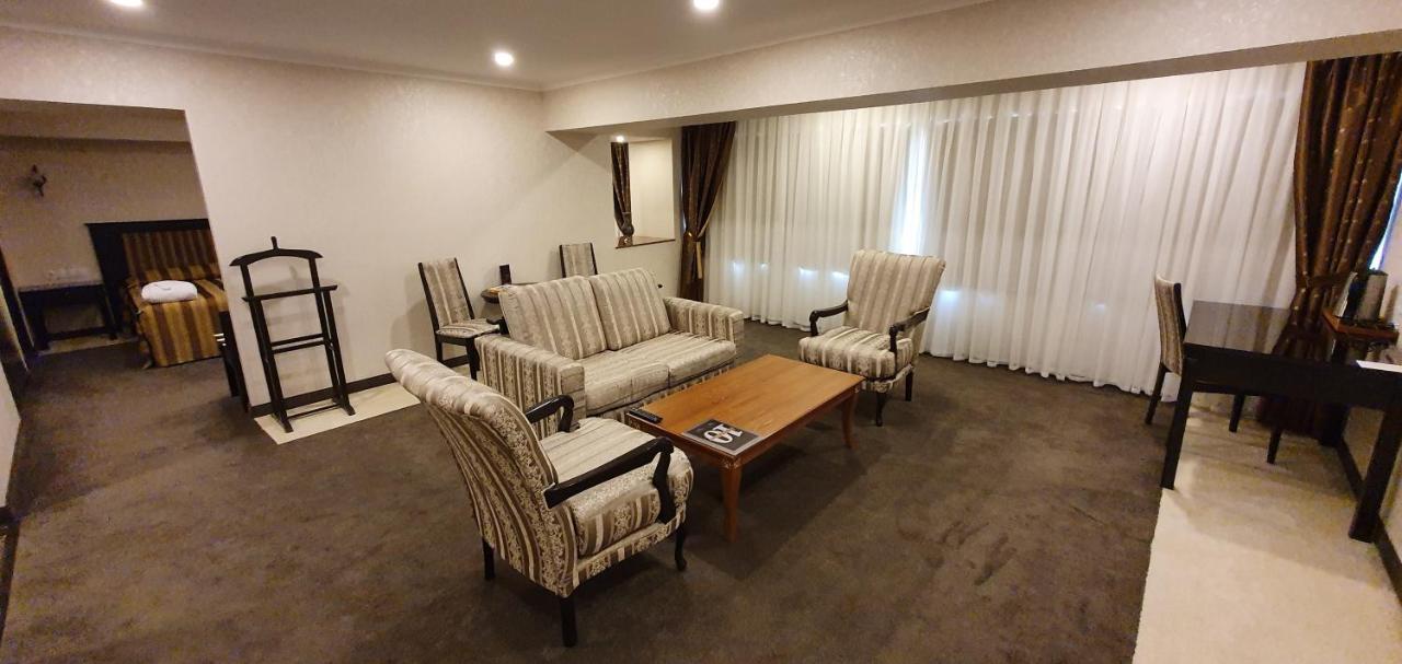 Grand Mir Hotel طشقند المظهر الخارجي الصورة